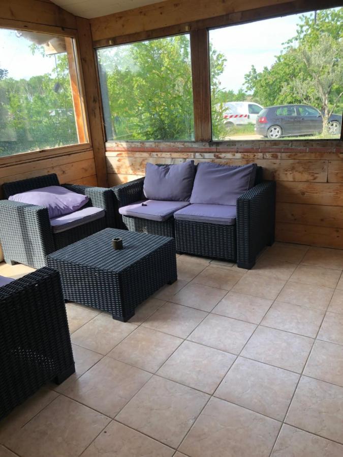 La Cabanes Senouillac ภายนอก รูปภาพ